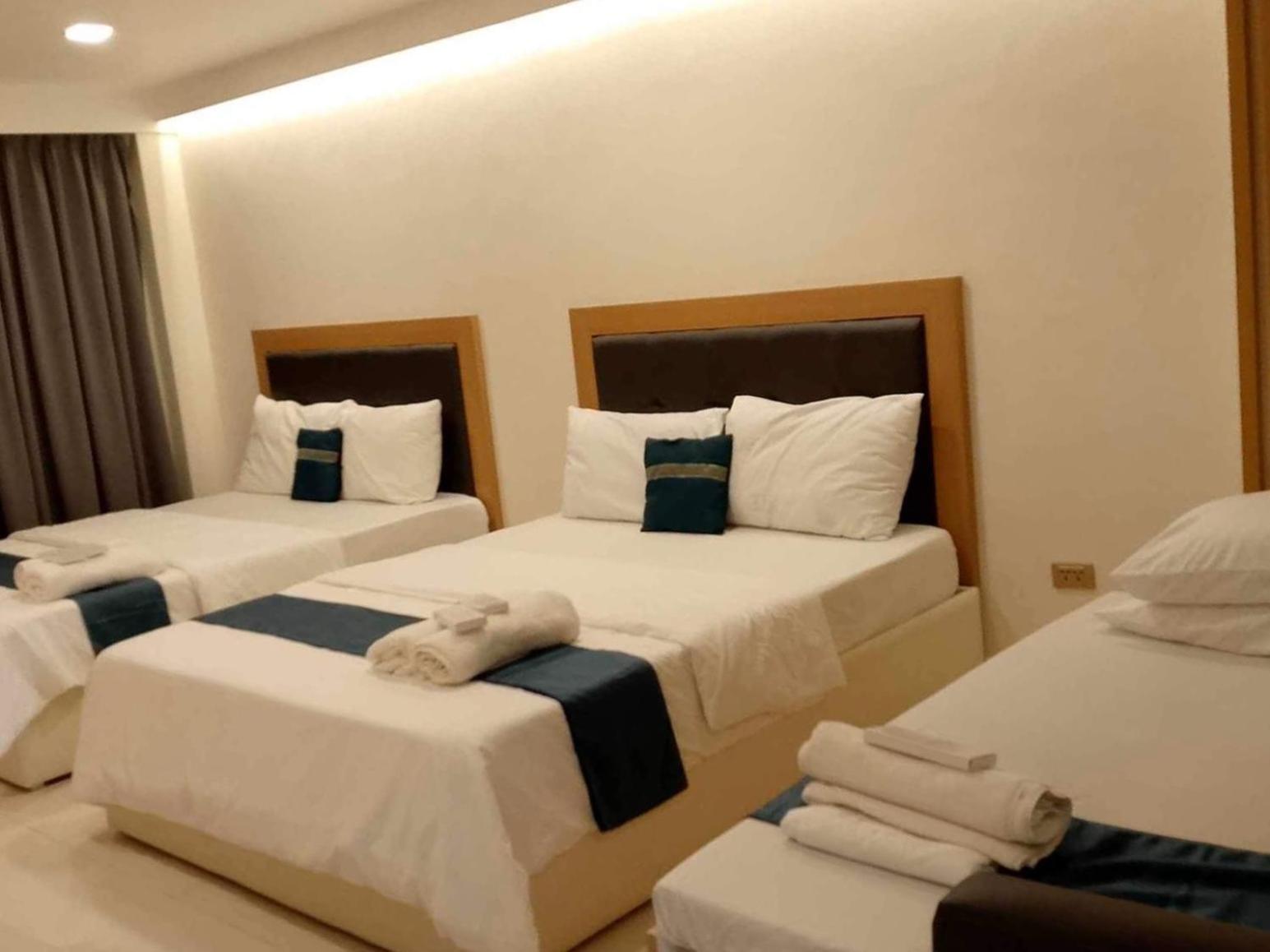 717 Residences Iloilo City Exterior foto