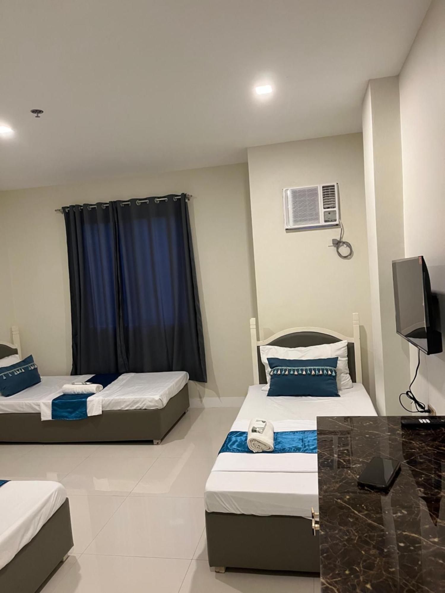 717 Residences Iloilo City Exterior foto