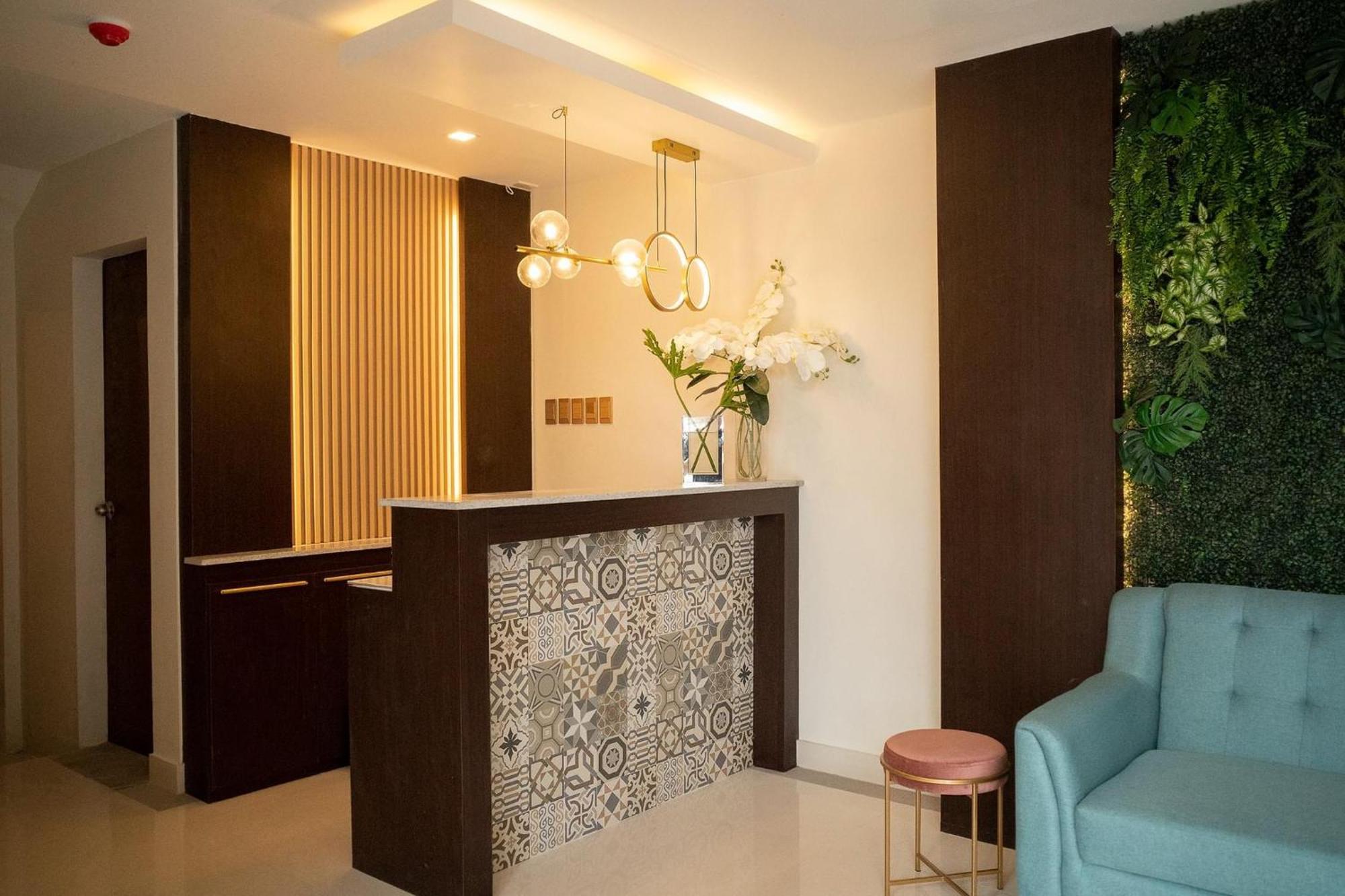 717 Residences Iloilo City Exterior foto